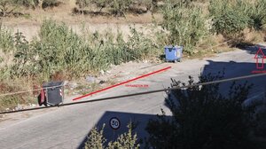 Μετά την αποκομιδή των απορριμμάτων, οι κάδοι... εγκαταλείφθηκαν