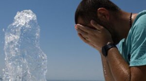 Καύσωνας: Νέες συστάσεις της Πολιτικής Προστασίας προς τους πολίτες