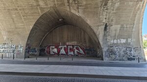 Ολοκληρώθηκε η Χανιώπορτα, αλλά το Κομμένο Μπεντένι παραμένει εγκαταλελειμμένο