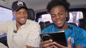 Γαβγίζω και σ’ ακολουθώ