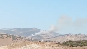 Μεγάλη φωτιά στο Σκαλοχώρι Λέσβου - Πνέουν ισχυροί άνεμοι στην περιοχή