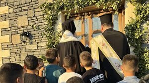 Σε γιορτινό κλίμα τα Θυρανοίξια παρουσία του Μητροπολίτη Ρεθύμνης