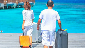 Τουρισμός: Επεκτείνεται η σεζόν στην Ελλάδα - Οι πιο «ανοιχτοχέρηδες» ταξιδιώτες