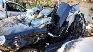 Διαλυμένο το αυτοκίνητο: Σοκάρουν οι φωτογραφίες από το θανατηφόρο τροχαίο στα Χανιά