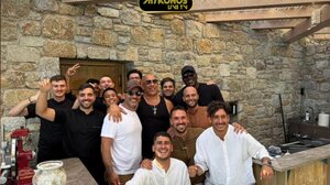 Τζόρνταν και Βιν Ντίζελ στη Μύκονο: Μυστικά δείπνα, τεκίλα και… μαύρος σολομός!