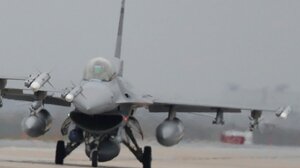 Ευρείας κλίμακας αμυντική συμφωνία θα συνάψουν Γερμανία - Βρετανία