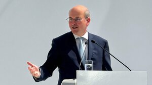 Κ. Χατζηδάκης: Η κυβέρνηση εξασφάλισε χρηματοδοτικό πακέτο 8 δισ. - Πόροι 4,7 δισ. μέχρι το 2032