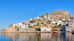 Ύδρα: Τέλος στην ανεξέλεγκτη κυκλοφορία - Νέες ψηφιακές υπηρεσίες στο gov.gr