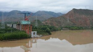 Κίνα: Επτά νεκροί και εννέα αγνοούμενοι από καλώδιο που έσπασε σε εργοτάξιο υπό ανέγερση γέφυρας