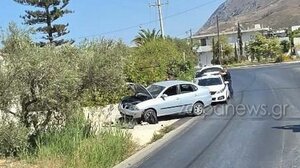 Σούδα: Έχασε τον έλεγχο και καρφώθηκε σε τοιχίο σπιτιού