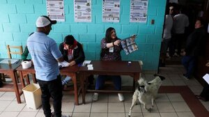 Βολιβία: Δυο υποψήφιοι της δεξιάς προκρίνονται στον δεύτερο γύρο των εκλογών