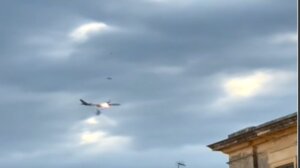 Φωτιά σε κινητήρα αεροπλάνου μετά την απογείωση από Κέρκυρα