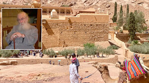 Ο Αρχιεπίσκοπος Δαμιανός διέγραψε από τη Μονή Σινά 11 μοναχούς που τον αμφισβητούν