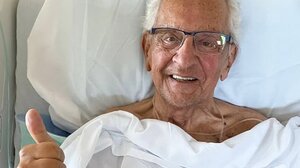 Φρανκ Κάπριο: Το τελευταίο του μήνυμα μέσα από το νοσοκομείο, πριν πεθάνει