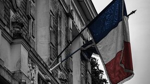 Παραιτήθηκε ο Γάλλος πρωθυπουργός Σεμπαστιάν Λεκορνί