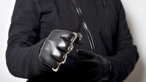 Με σιδερογροθιά χτύπησαν τον 28χρονο στην Ν. Αλικαρνασσό