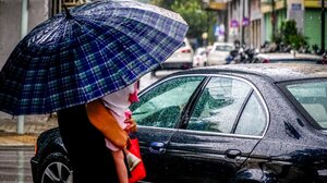 Ενισχύονται οι βροχές και οι άνεμοι - Πού θα εκδηλωθούν καταιγίδες