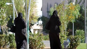 Χανιά: Παρίστανε την καλόγρια πουλώντας εικόνες, σταυρούς και κομποσκοίνια