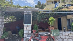 Ορεινά χωριά ελάχιστων κατοίκων "ζωντανεύουν" ξανά το καλοκαίρι