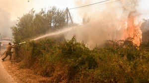 Φωτιά στο Κορωπί