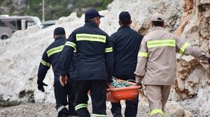 Όχημα έπεσε σε γκρεμό στο Ηράκλειο - Χωρίς τις αισθήσεις του ηλικιωμένος