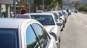 Χωρίς ταξί, σήμερα και αύριο, όλη η χώρα