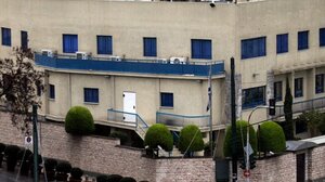 H Πρεσβεία του Ισραήλ στην Ελλάδα διαψεύδει δημοσιεύματα περί εκκενώσεων κατοικιών από το προσωπικό της