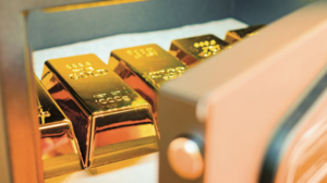 Νέο ιστορικό υψηλό για τον χρυσό με φόντο το shutdown στις ΗΠΑ