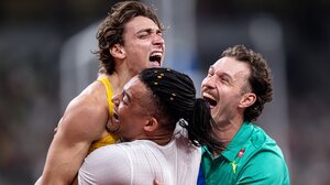 Αδιανόητος Ντουπλάντις: Πέρασε τα 6,30 και κατέρριψε το δικό του παγκόσμιο ρεκόρ!