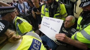 Πάνω από 400 συλλήψεις στη συγκέντρωση υποστήριξης στην Palestine Action στο Λονδίνο