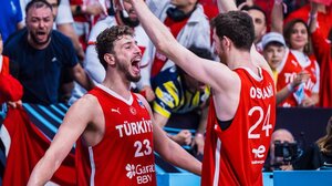 Αλπερέν Σενγκούν: Εκλεισε τα σχόλια στην αμφιλεγόμενη δημοσίευση του μετά το Ελλάδα - Τουρκία