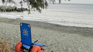 Ιεράπετρα: Εξαφανίστηκε το ειδικό αμαξίδιο ΑμεΑ από την παραλία - Έκκληση του Δήμου για πληροφορίες