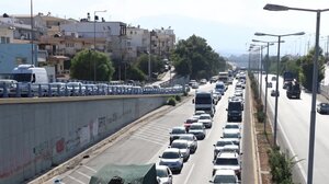 Κτηνοτρόφοι Κρήτης: Συγγνώμη στους πολίτες για την ταλαιπωρία – Η ευθύνη ανήκει στον Πρωθυπουργό