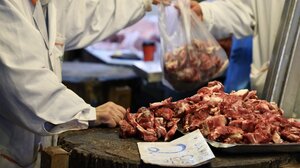 Eυλογιά αιγοπροβάτων: Σε ποια κρέατα αναμένεται να ανέβουν οι τιμές και πόσο θα ακριβύνει το γάλα