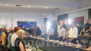 Χανιά: Ενός λεπτού σιγή στο Δημοτικό Συμβούλιο εις μνήμην του Νίκου Παπαδάκη