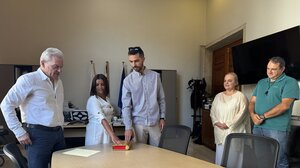 Ορκωμοσία 2 νέων μόνιμων υπαλλήλων στο Δήμο Ηρακλείου 
