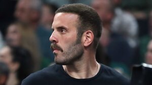 Επεισόδιο με τον Νίκο Παππά σε εστιατόριο στο Κολωνάκι: «Αποπειράθηκε να με χτυπήσει»