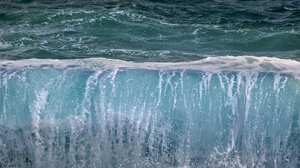 Πήγε για μπάνιο στη θάλασσα και ανασύρθηκε νεκρός από το νερό 