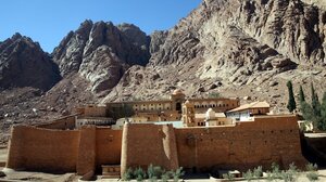 BBC για όρος Σινά: Ένα από τα πιο ιερά μέρη του κόσμου μετατρέπεται σε πολυτελές resort - Οι αντιδράσεις και η Ελλάδα