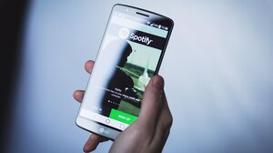 Το Spotify έκοψε 75 εκατ. τραγούδια που «συνέθεσε» η Α.Ι.