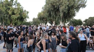 Μαζική η συμμετοχή στην πορεία για τα Τέμπη στο Ηράκλειο: έφτασε τις 3000 ο κόσμος