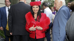 Ζωζώ Σαπουντζάκη: Στο νοσοκομείο η ηθοποιός - Ποια η κατάσταση της υγείας της