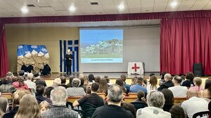 «Τρεις Ιστορίες σε γκρίζο χρώμα»- Συγκινητική εκδήλωση από τους μαθητές της ΣΤ’ Τάξης του Δημοτικού Σχολείου Καστελλίου