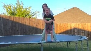 Δεκάχρονη έσωσε τον αδερφό της από βέβαιο πνιγμό!