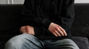 Στο νοσοκομείο 17χρονος μετά από ξυλοδαρμό στο Αίγιο 