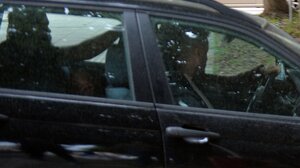 Διπλή δολοφονία Φοινικούντα: Προσωρινά κρατούμενος ο 30χρονος για συνέργεια