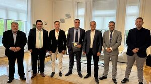 Συμμετοχή του Δημάρχου Πλατανιά ως μέλος του Δ.Σ. του Ελ.Δ.Α.Π. σε διυπουργική σύσκεψη υπό τον Πρωθυπουργό