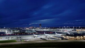 Γερμανία : Το αεροδρόμιο του Μονάχου επαναλειτουργεί