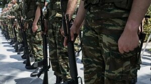 Αντιδράσεις για την εξαίρεση των στρατιωτικών από οικονομική ενίσχυση 