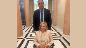 Η προσωπική... Προστασία της Ζέττας Μακρή από τον Κρητικό Υπουργό!